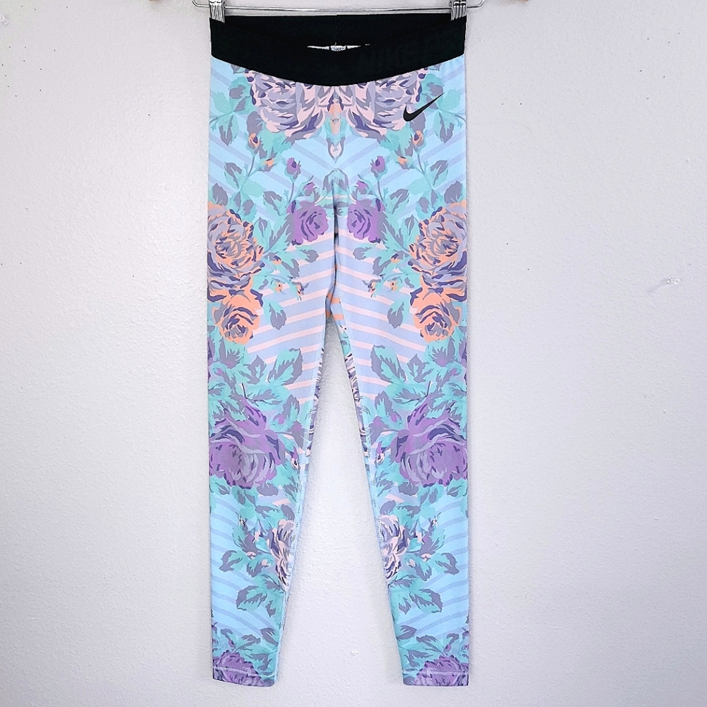 NIKE PRO Compression Leggings SMALL Pastel Floral Stripe Training Tight